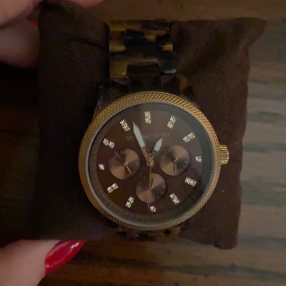 Michael Kors tortoiseshell watch
